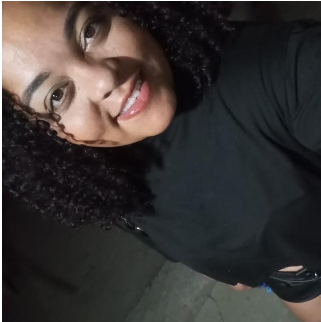 Foto de perfil do depoimento de aniversário atendido pela Aloha Drinks